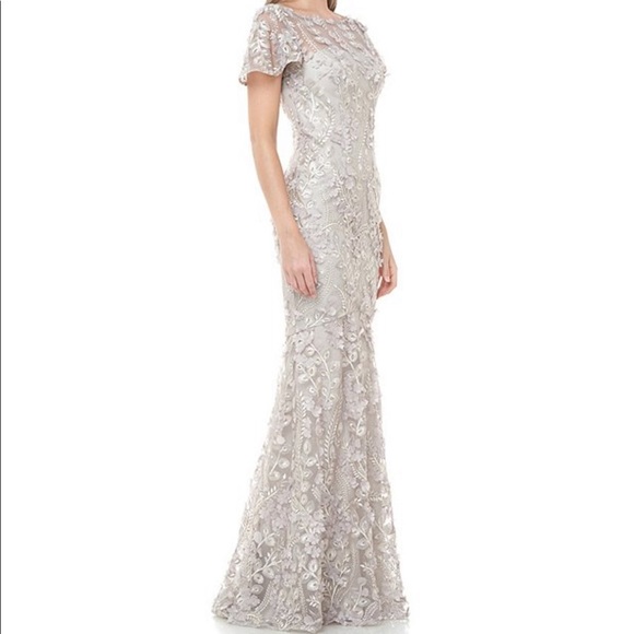 NWT {Carmen Marc Valvo} Mermaid Embroidered Gown - Picture 4 of 6